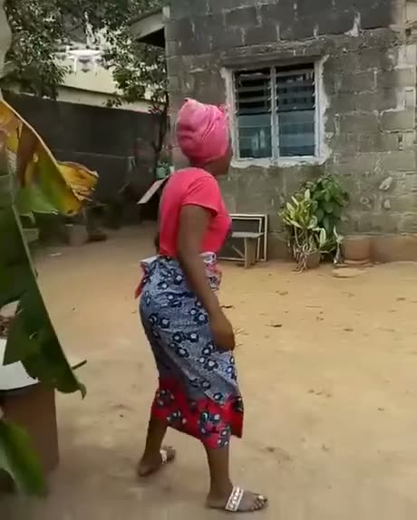 the strangest bird she ever saw, like, ever